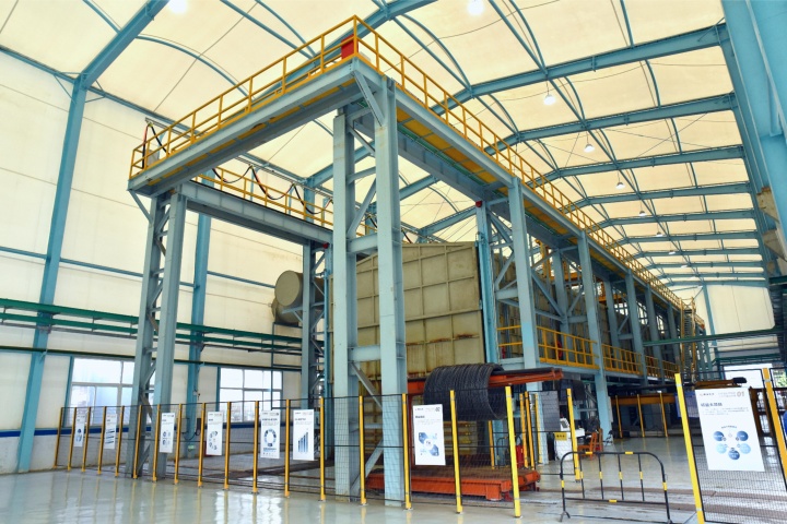 【图片】实业公司酸洗磷化生产线现场 (1)