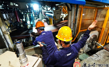 柳钢集团0.15毫米极薄冷轧带钢正式下线